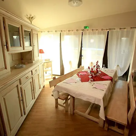 Vakantiehuis Le Domaine Du Vernet Le Vernet (Alpes-de-Haute-Provence)